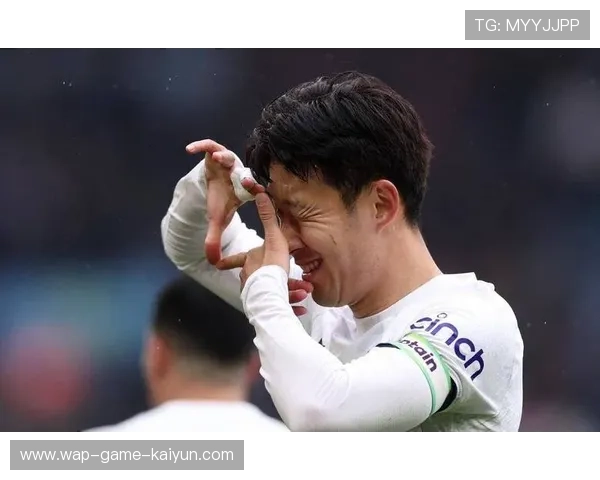 热刺孙兴慜背身做球助攻队友再度破门，展现世界级球场智慧