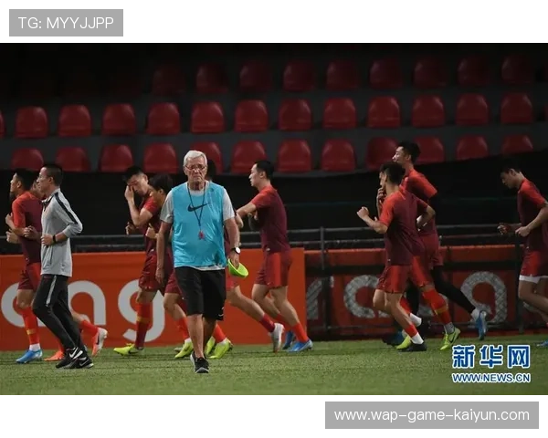 国足全新锋线组合引爆期待 国足全新锋线组合引爆期待